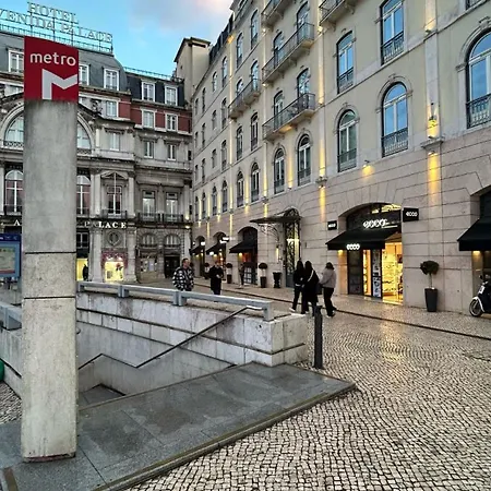 In Shared House In Downtown Habitación en casa particular *